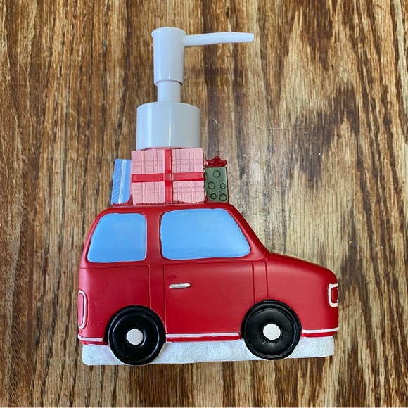 Wondershop Christmas Santa Soap Dispenser - Picture 3 of 3